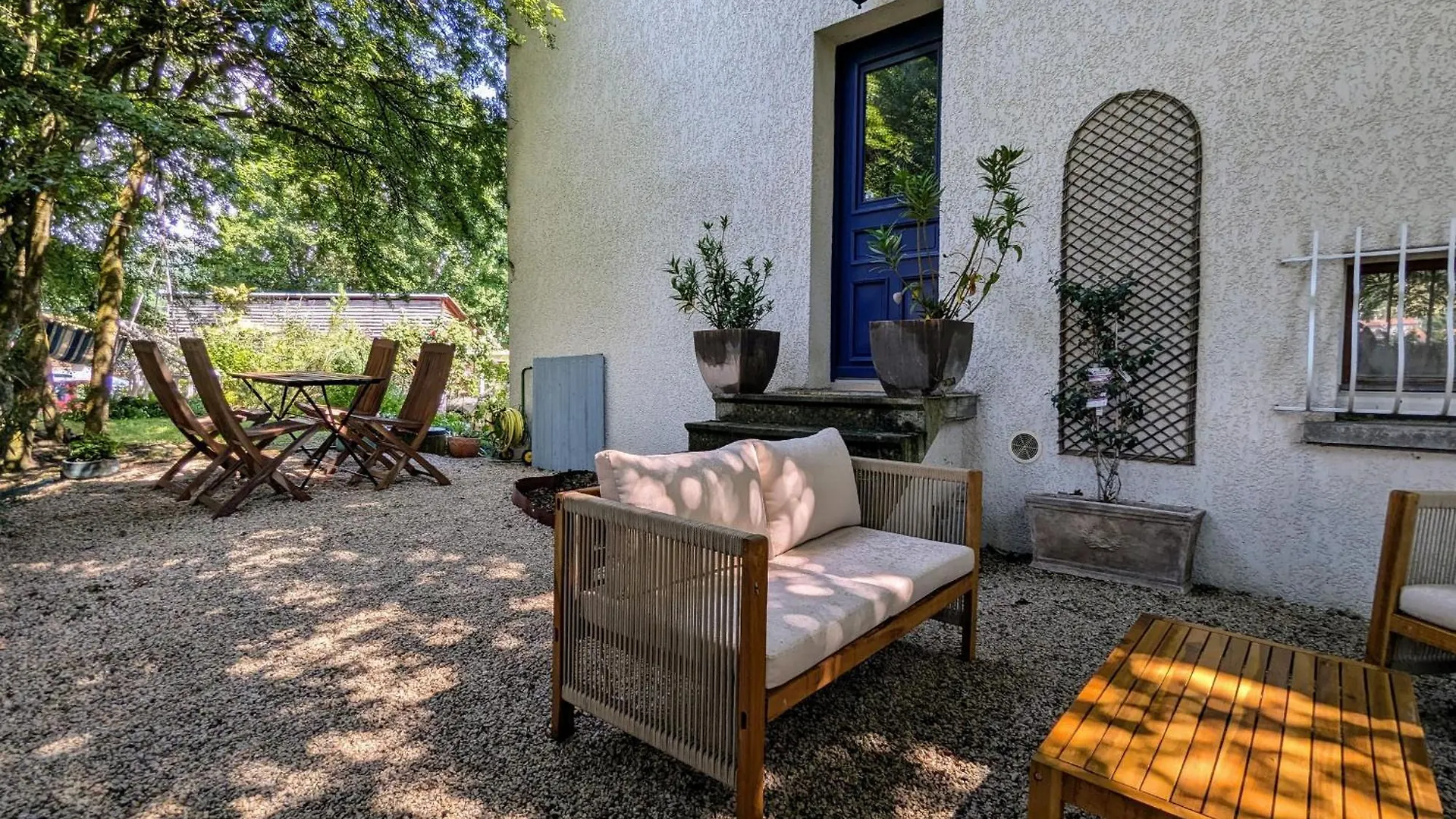 Chambre Verte Avec Jardin Partage Pres Du Puy-En-Velay - Fr-1-582-498 Rosieres  0*, Rosieres (Haute-Loire)
